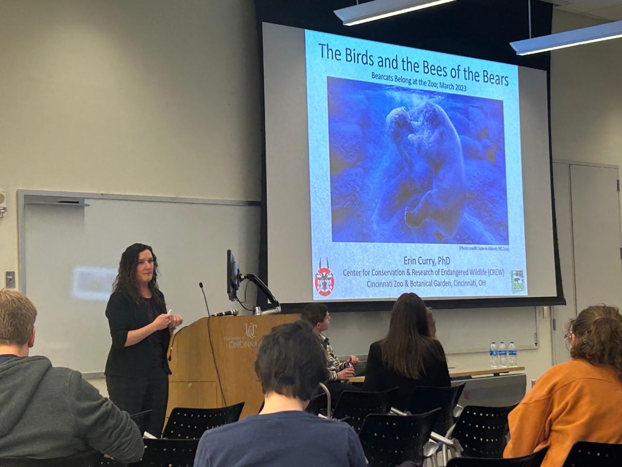 UC students attend a conservation and career event in partnership with the Cincinnati Zoo.