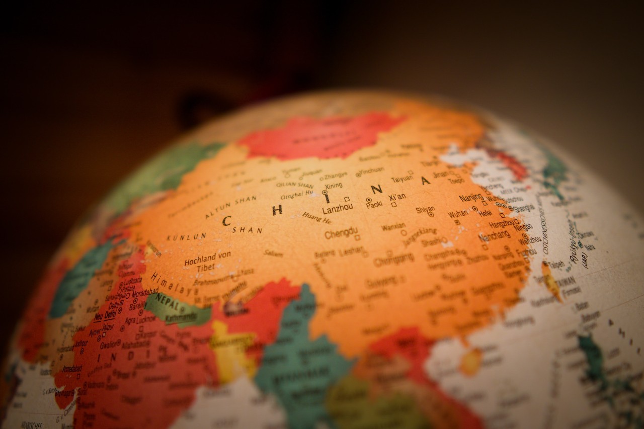 world map highlighting China in yellow