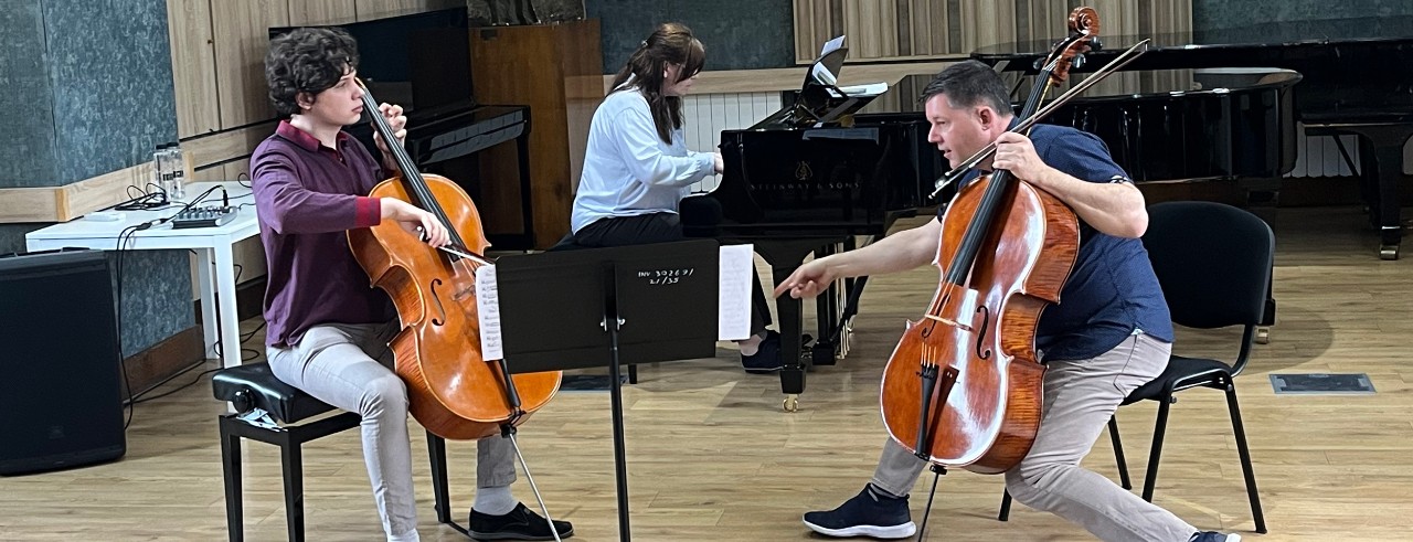 A photo of new CCM faculty member Nick Photinos (far right) leading a master class at the National University of Music Bucharest. Photo/Andy Hudson