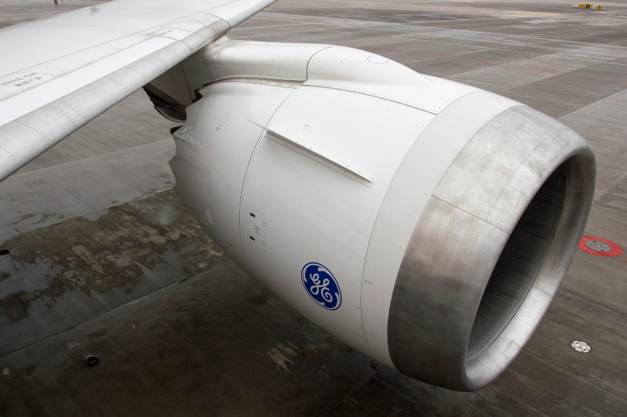Image of GE sign on a jet engine