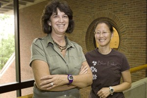 WISE student Diane Beamer with her mentor,  Kay Kinoshita.