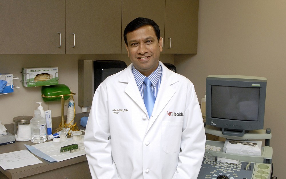 Nilesh Patil, MD, offers a catheter-less robotic prostatectomy approach.