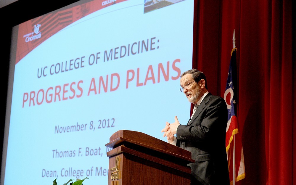 College of Medicine Dean Thomas Boat, MD, gave his annual progress report on the College of Medicine Nov. 8, 2012.