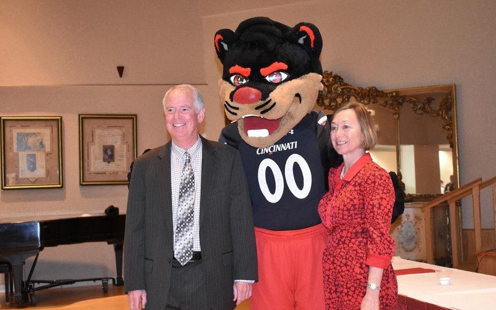Jim Formal, president and CEO of Maple Knoll Communities and Greer Glazer, PhD, dean of the UC College of Nursing at the renewal of their affiliation 