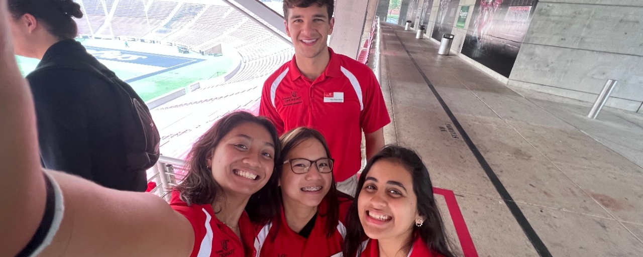 Four Student Orientation Leaders taking a selfie